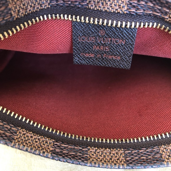 AUTH Louis Vuitton Truth & DUSTBAG EXCELLENT COND - Picture 7 of 8